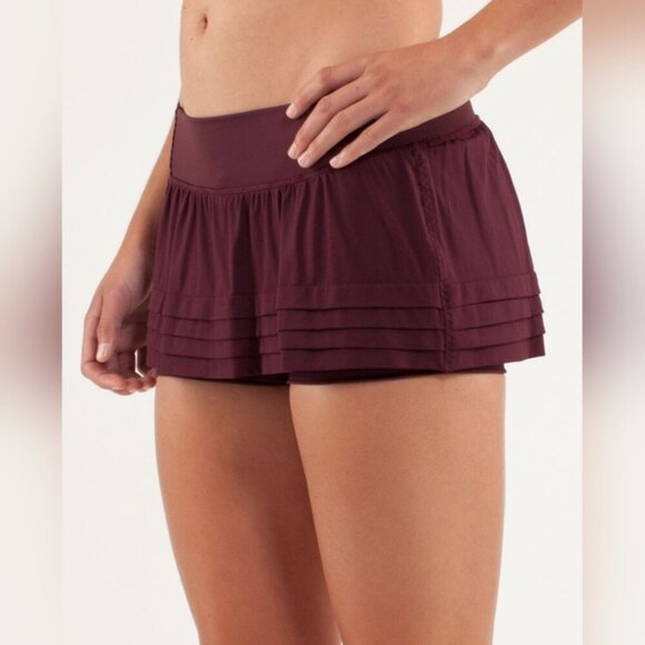 Lululemon Breath Of Fire Skirt Bordeaux Drama Burgundy Mini Yoga Activewear sz 2 - Picture 3 of 13